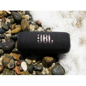 ‏רמקול נייד JBL Flip 6